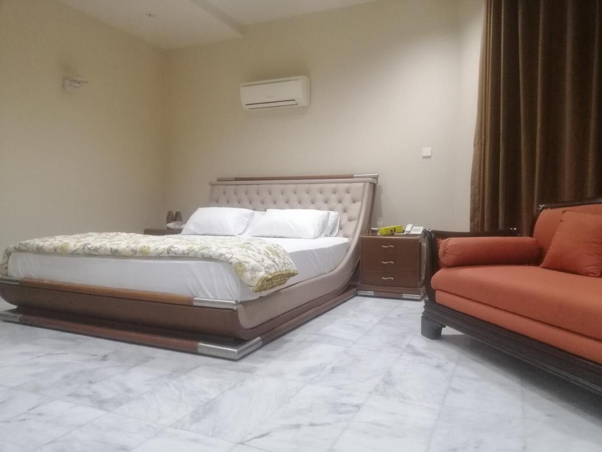 Hotel State Residency Bahawalpur Eksteriør billede